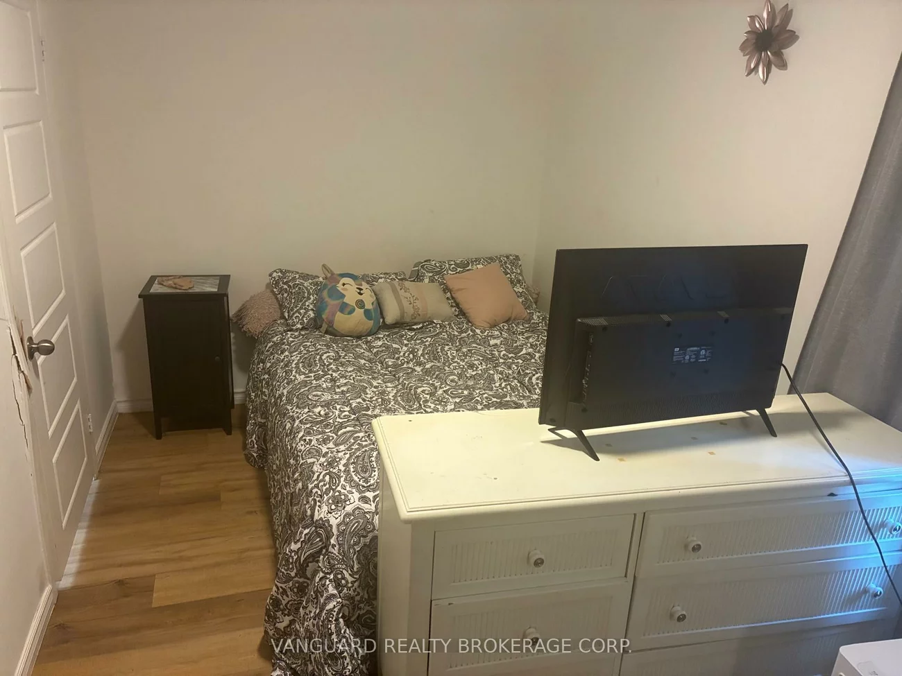 27, Dunlop, City Centre, Barrie