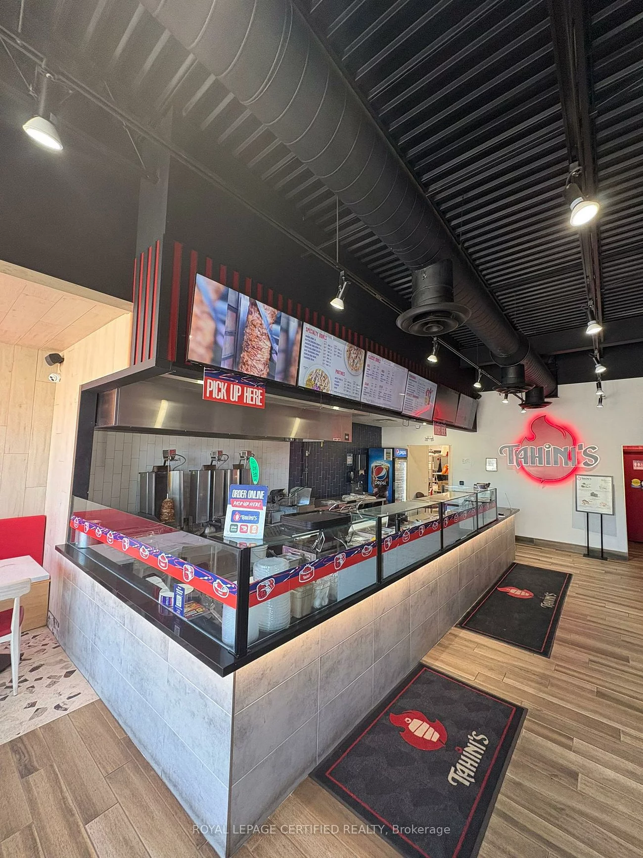 7, Anne, Queen's Park, Barrie