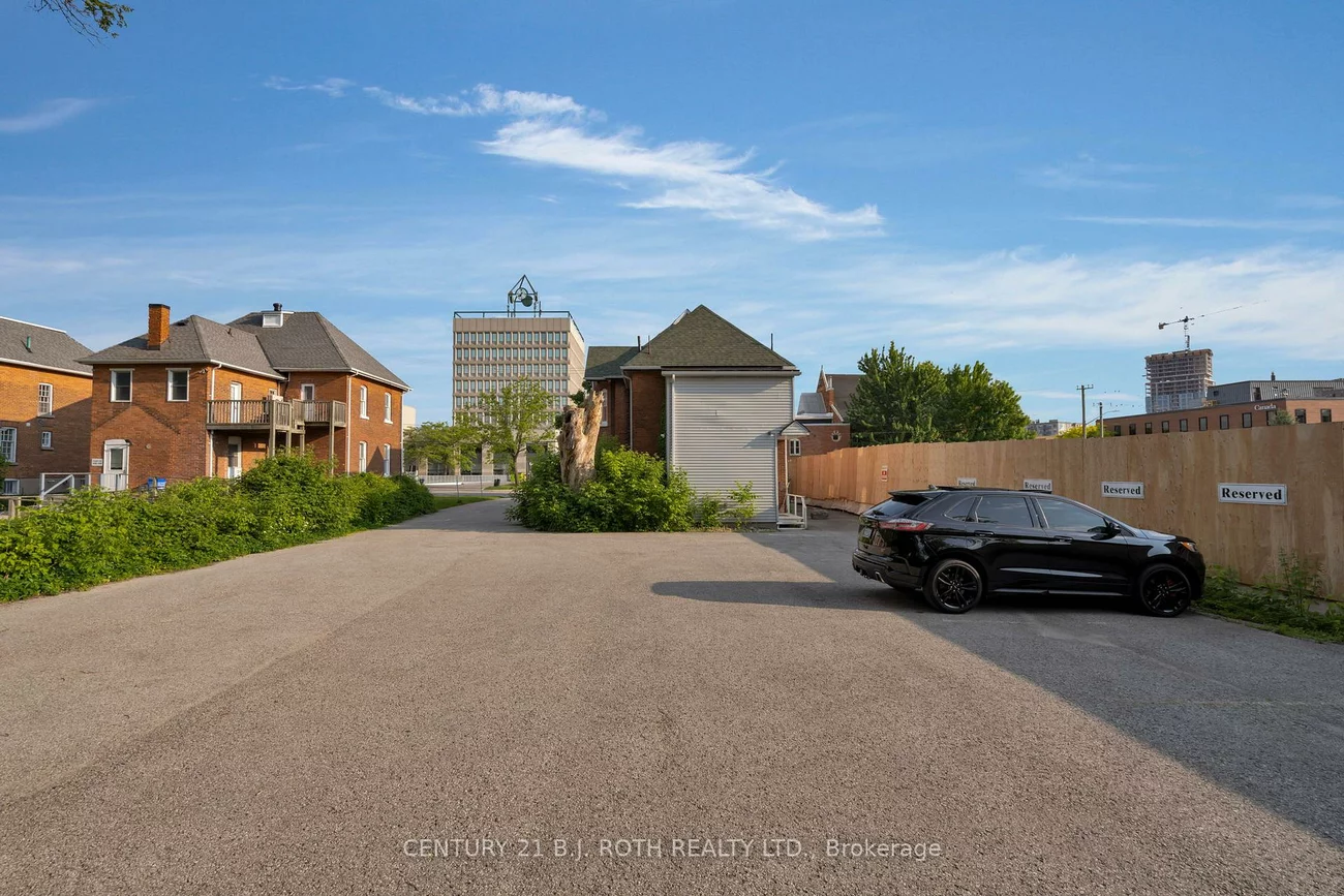 80, Worsley, City Centre, Barrie