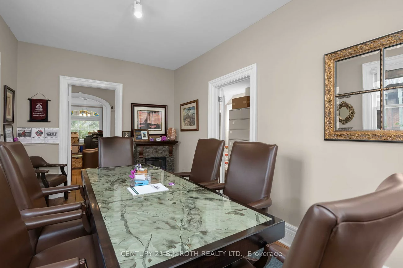 80, Worsley, City Centre, Barrie