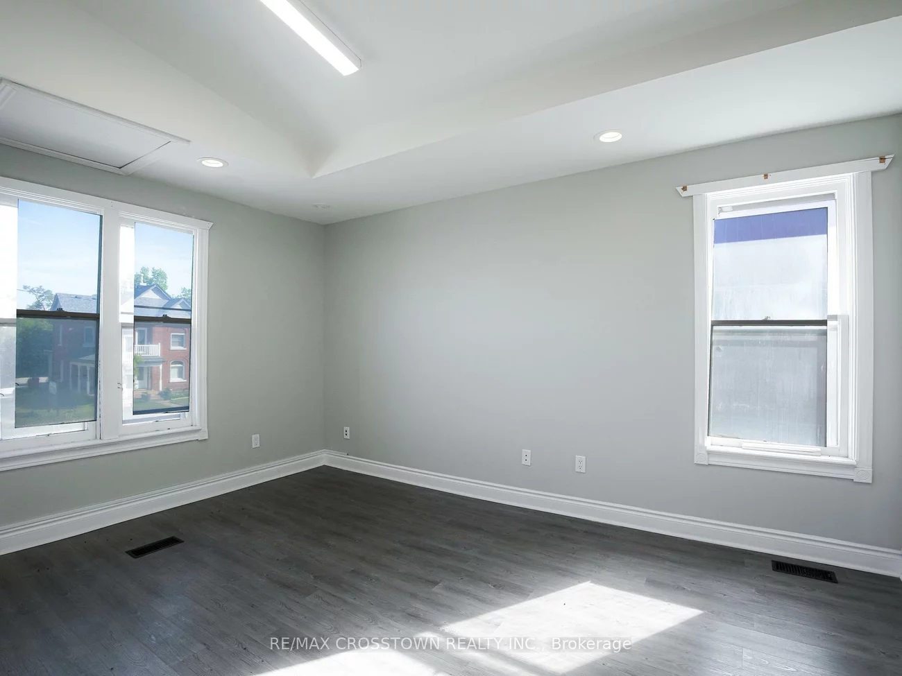 178, Dunlop, Lakeshore, Barrie