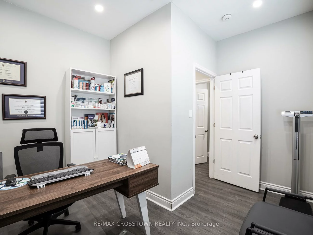 178, Dunlop, Lakeshore, Barrie