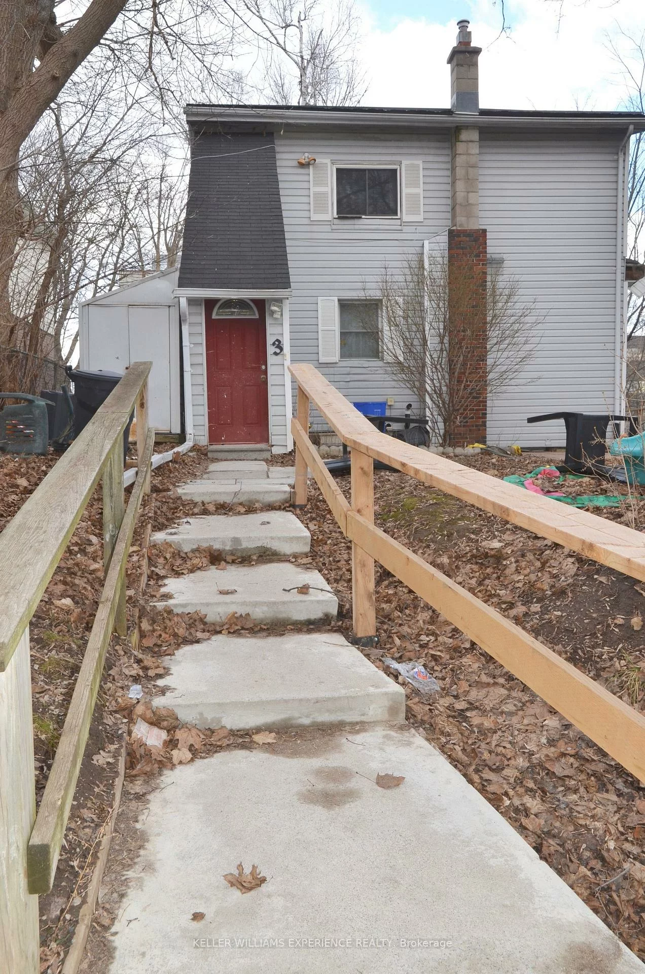 116, Maple, Queen's Park, Barrie
