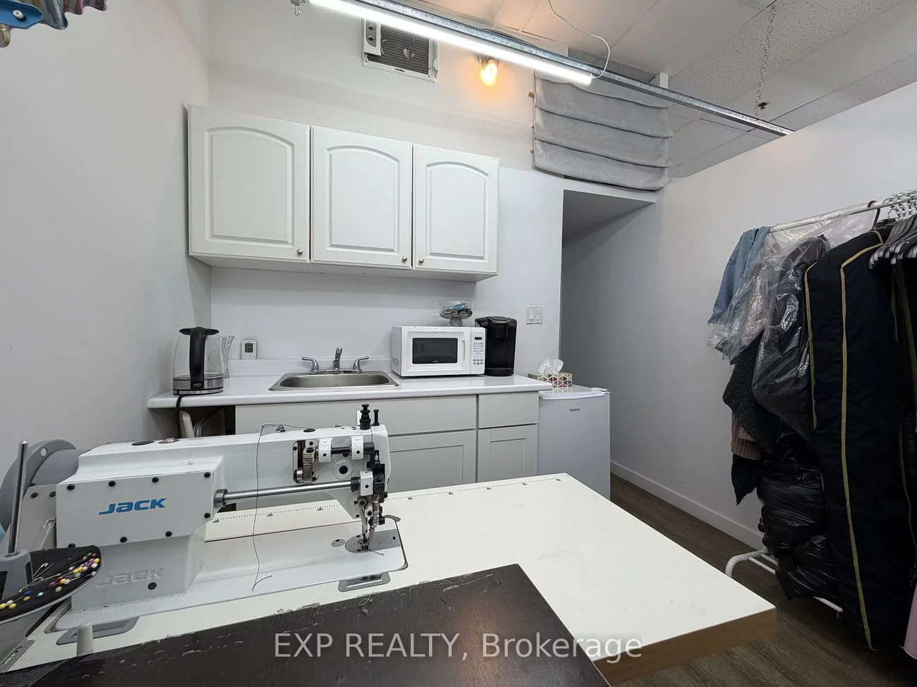 384, Yonge, Painswick North, Barrie