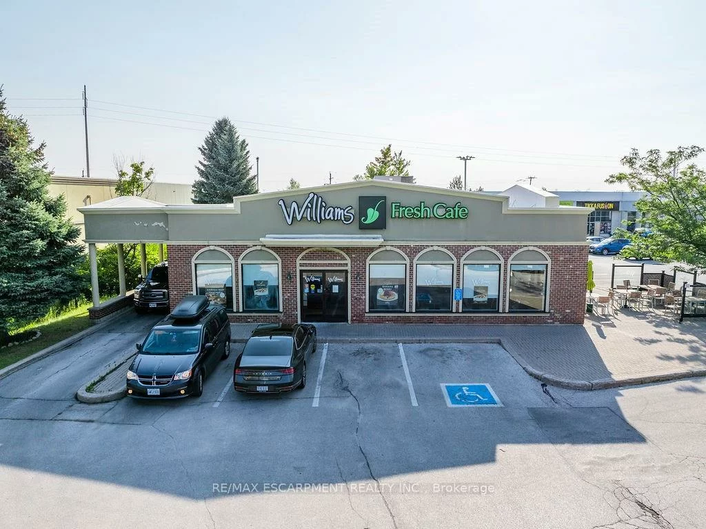 501, Bryne, 400 West, Barrie