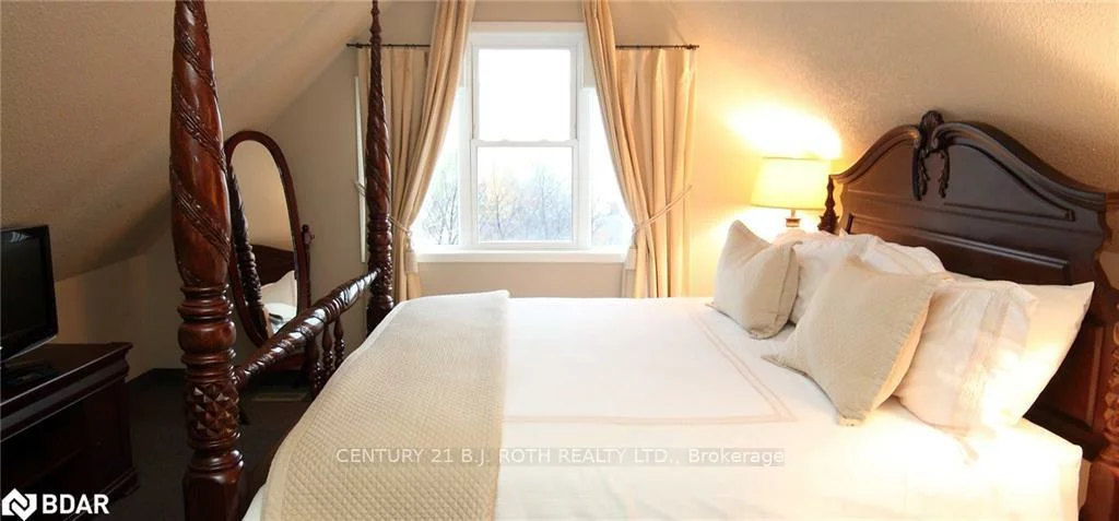 1, Berczy, North Shore, Barrie