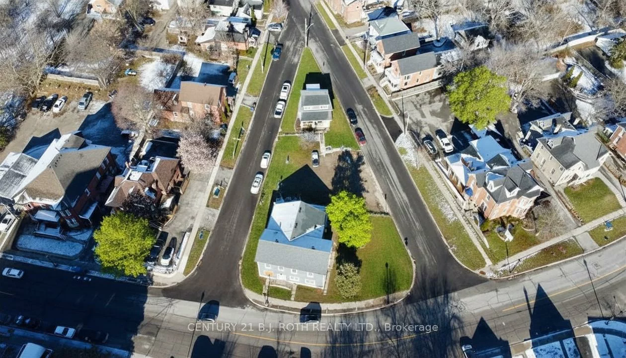 1, Berczy, North Shore, Barrie