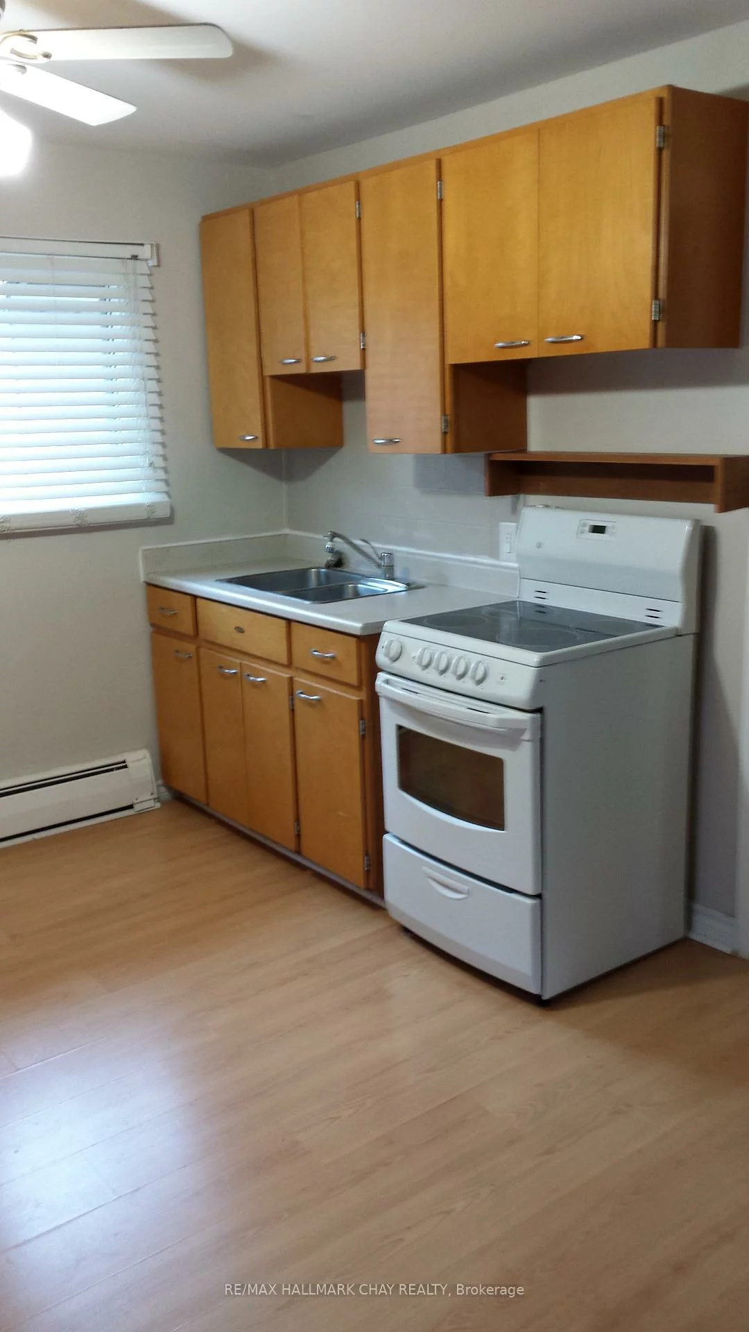 83, Mary, City Centre, Barrie