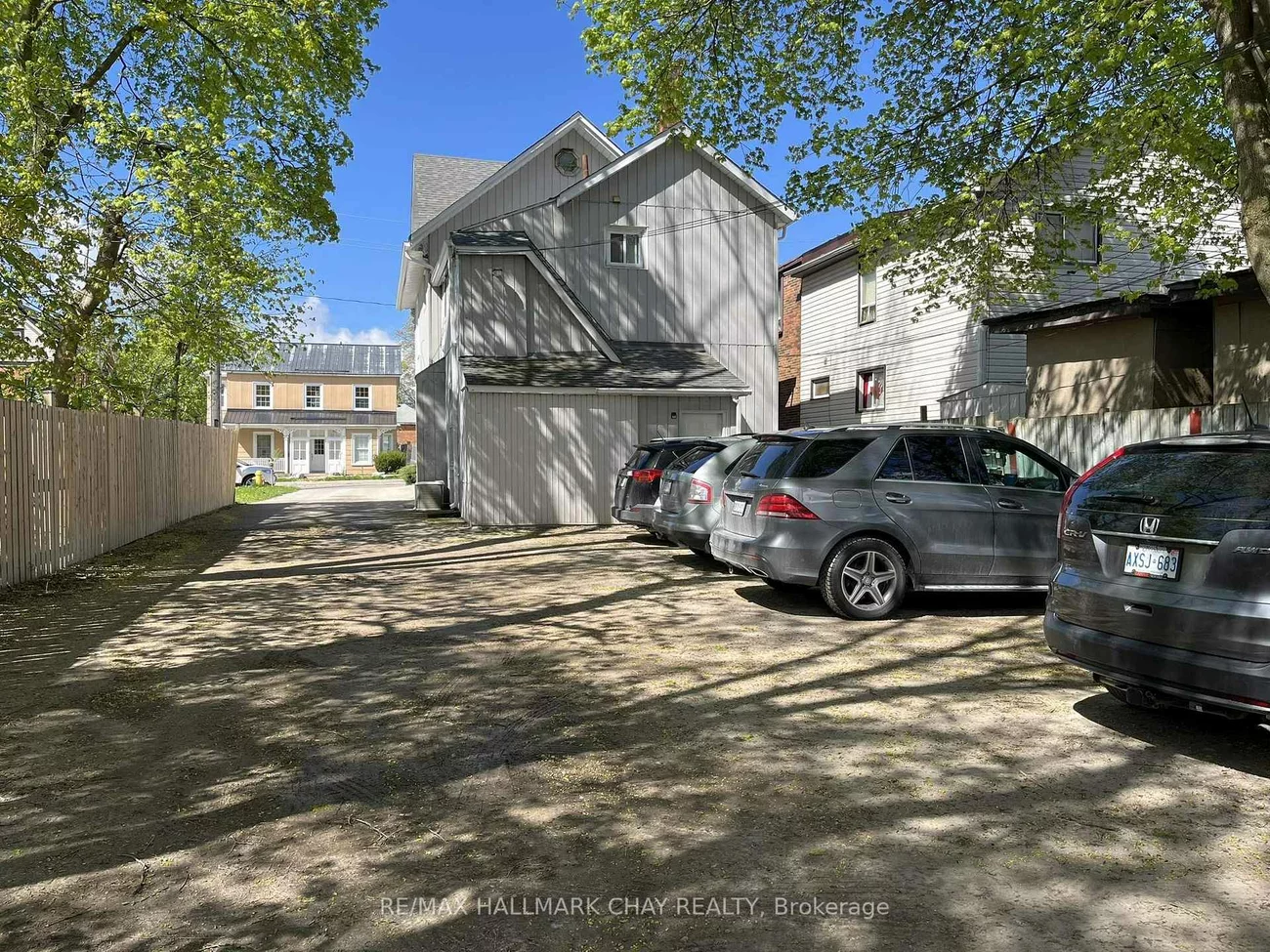 83, Mary, City Centre, Barrie