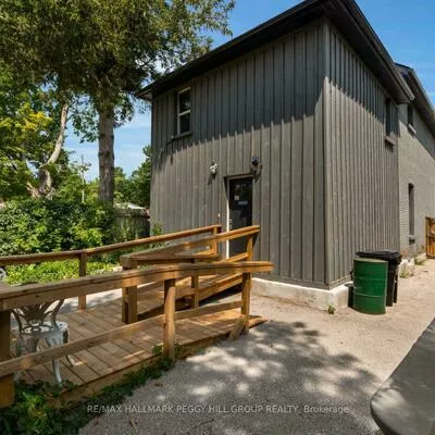 54, Clapperton, City Centre, Barrie