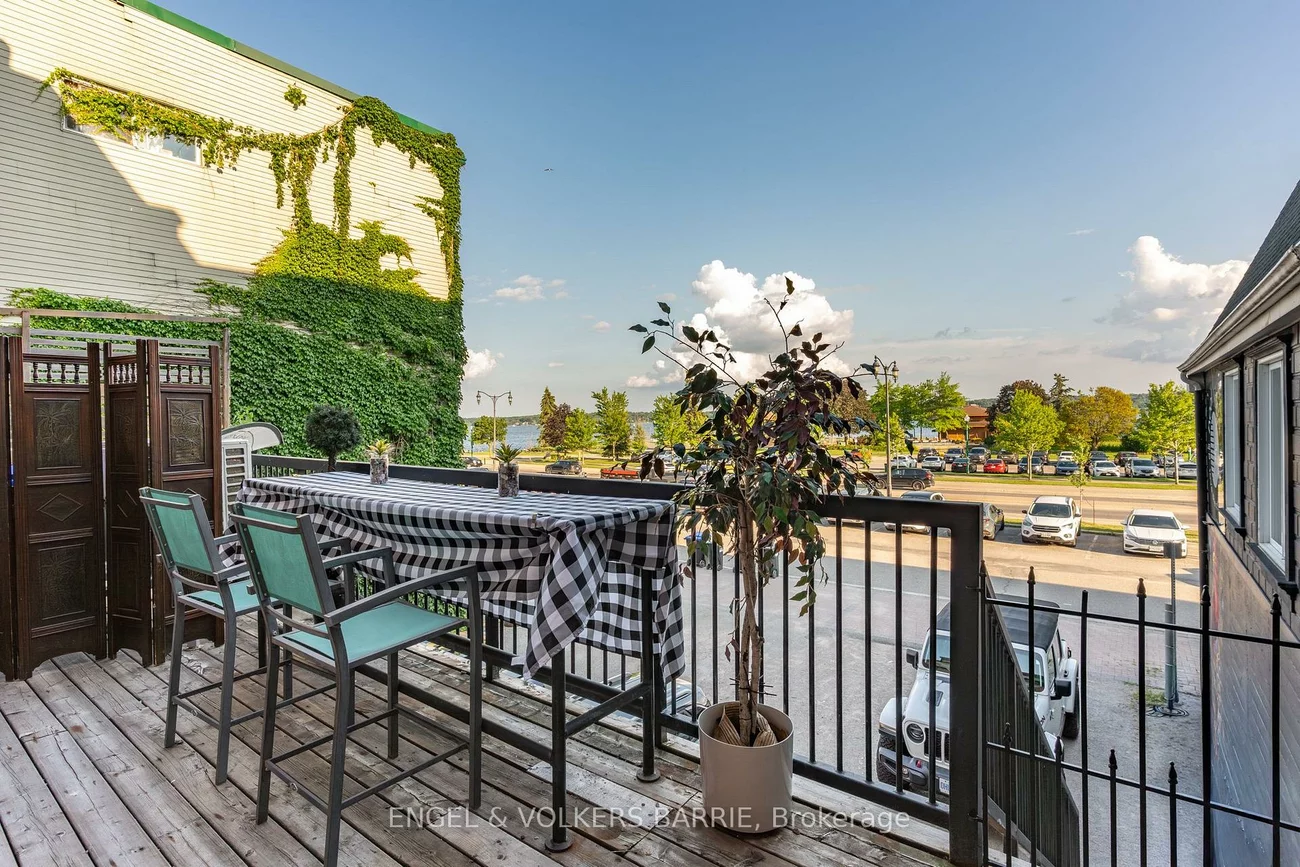 123, Dunlop, City Centre, Barrie