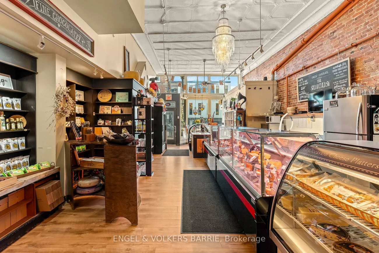 123, Dunlop, City Centre, Barrie