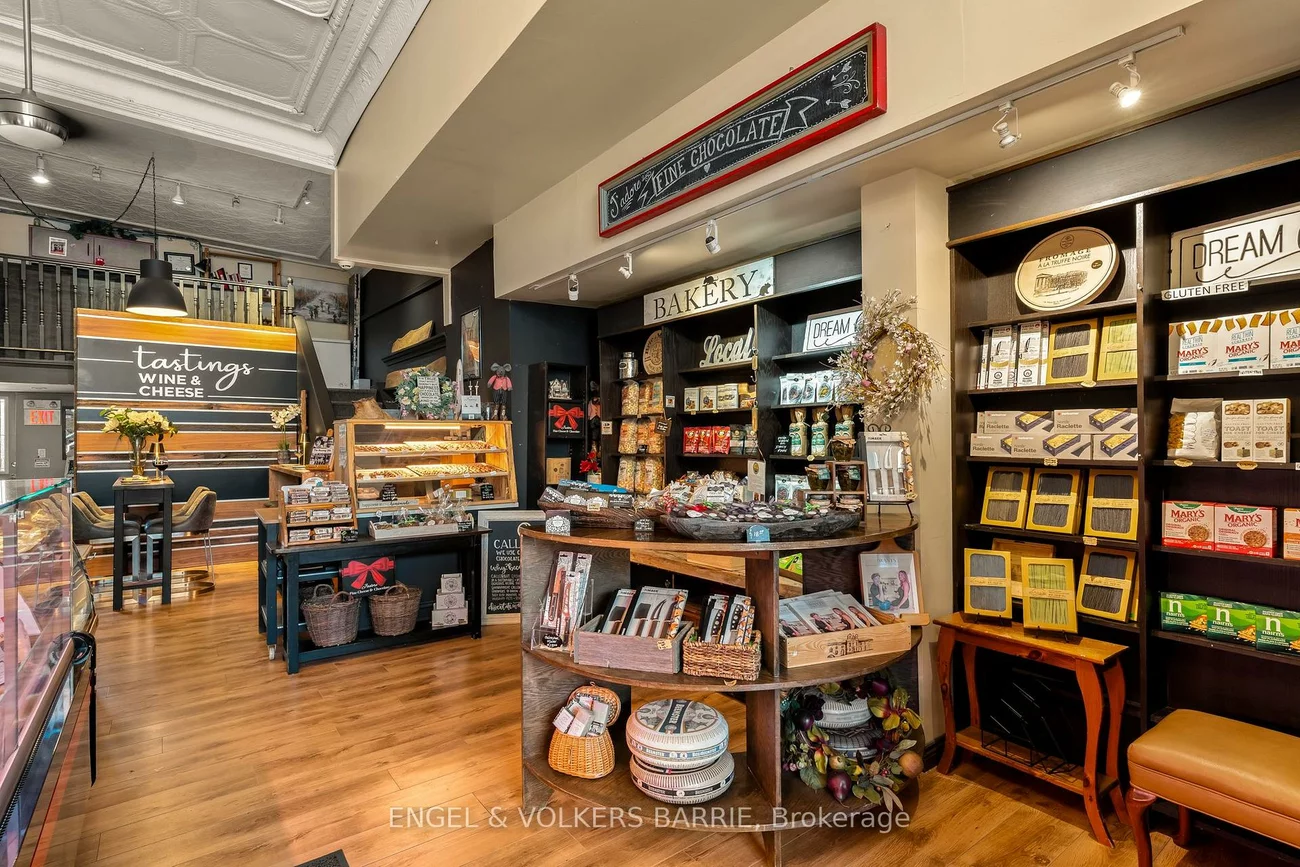 123, Dunlop, City Centre, Barrie