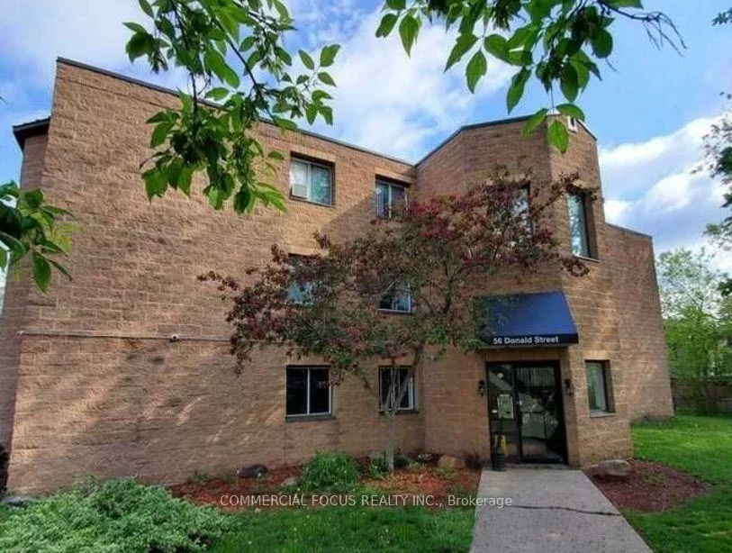 56, Donald, Queen's Park, Barrie