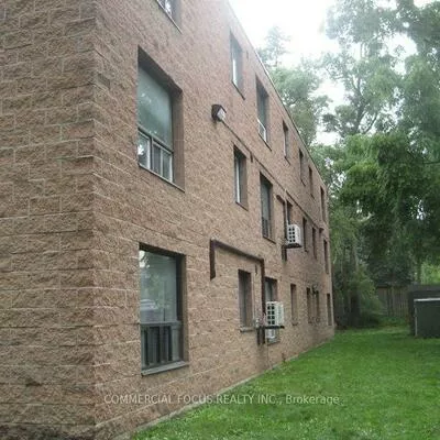 56, Donald, Queen's Park, Barrie
