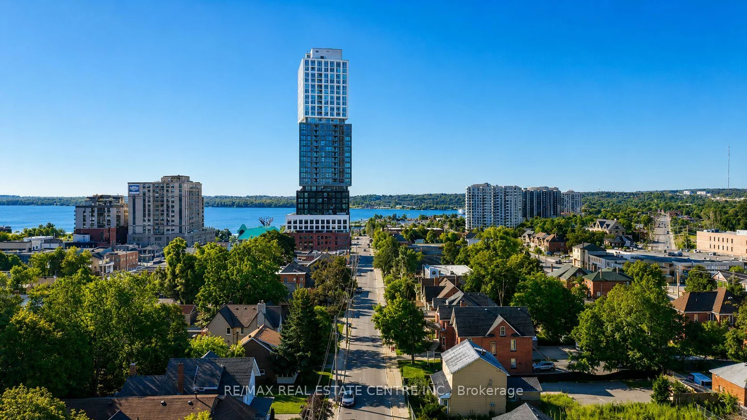 79, Mary, City Centre, Barrie
