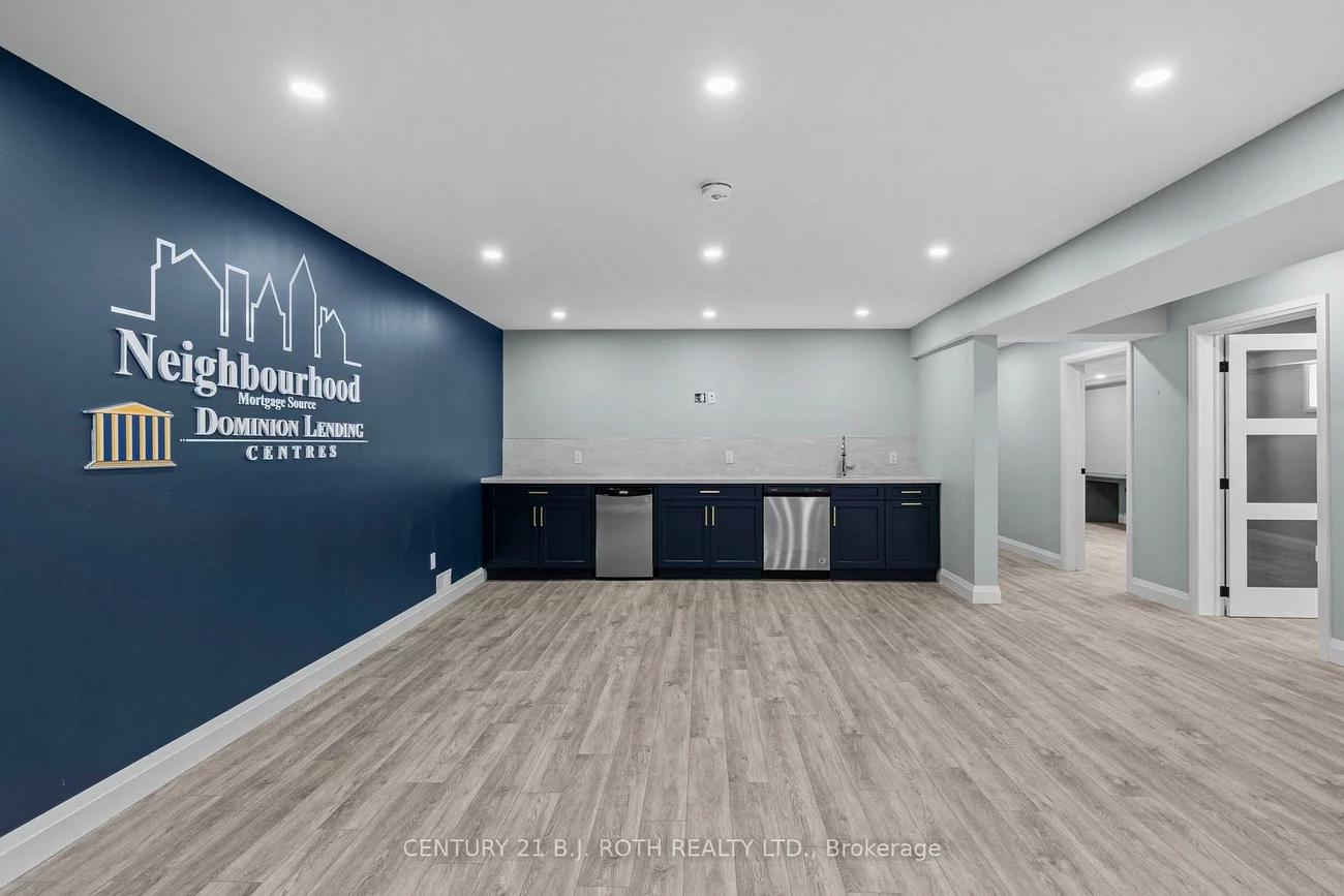 355, Mapleview, Holly, Barrie