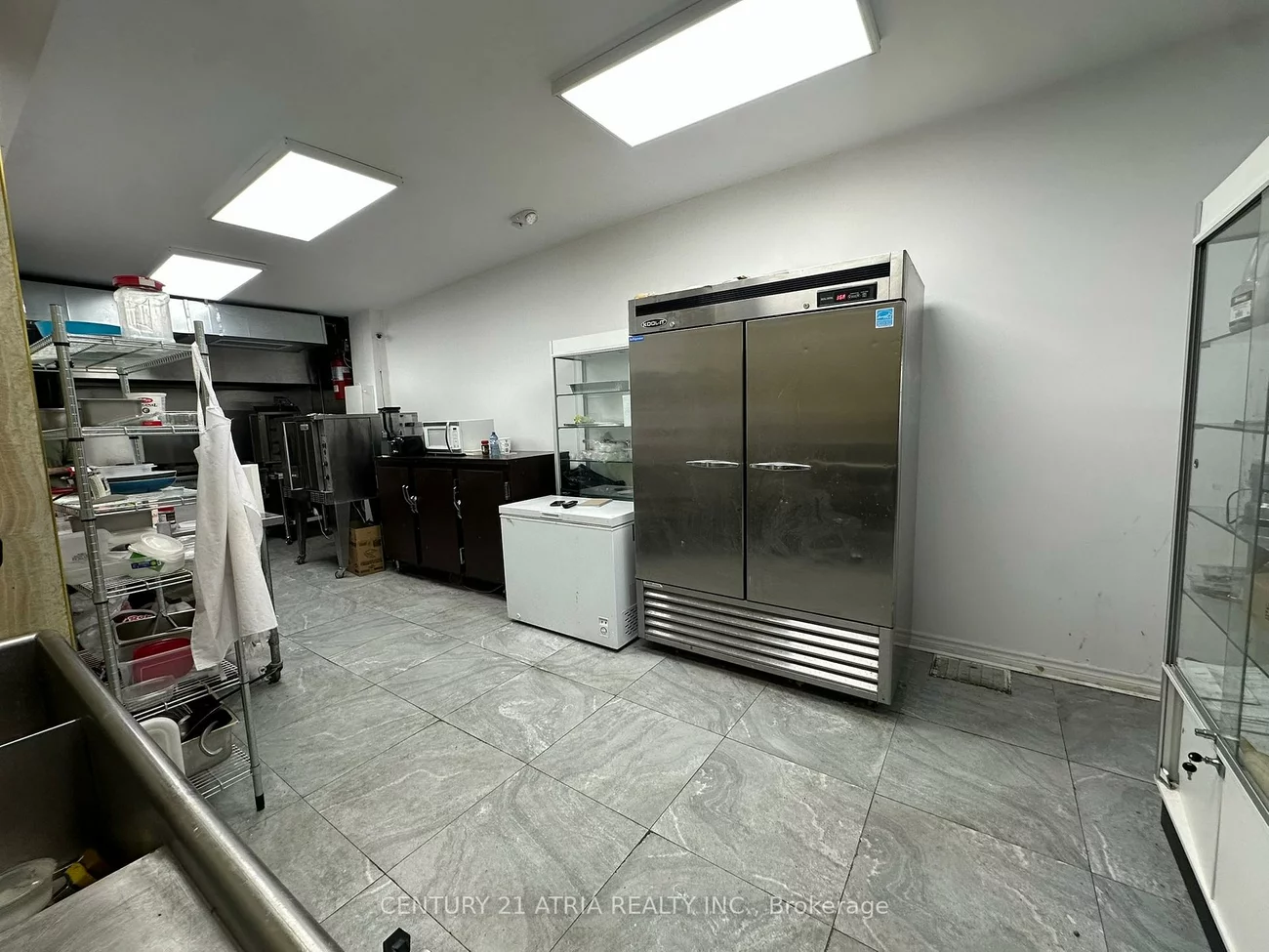 27, Dunlop, City Centre, Barrie