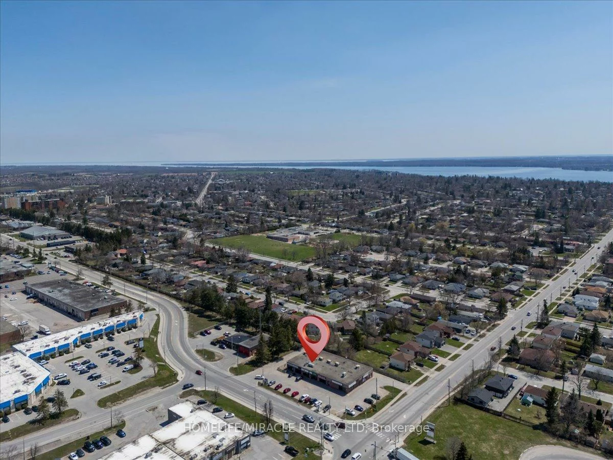 5, Bell Farm, Wellington, Barrie