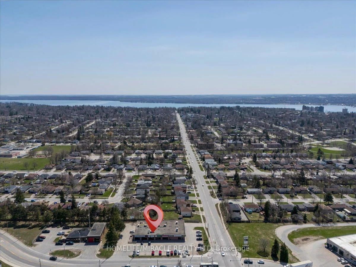 5, Bell Farm, Wellington, Barrie