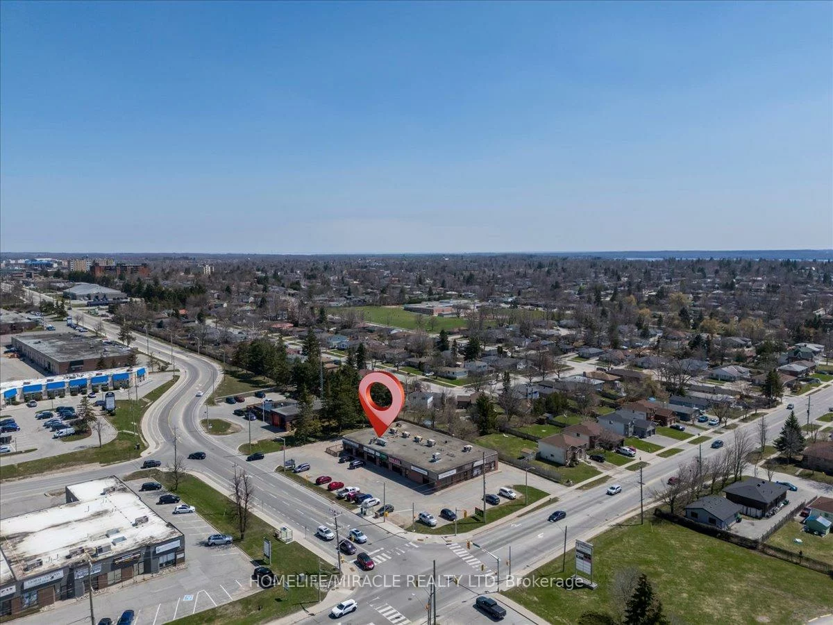5, Bell Farm, Wellington, Barrie