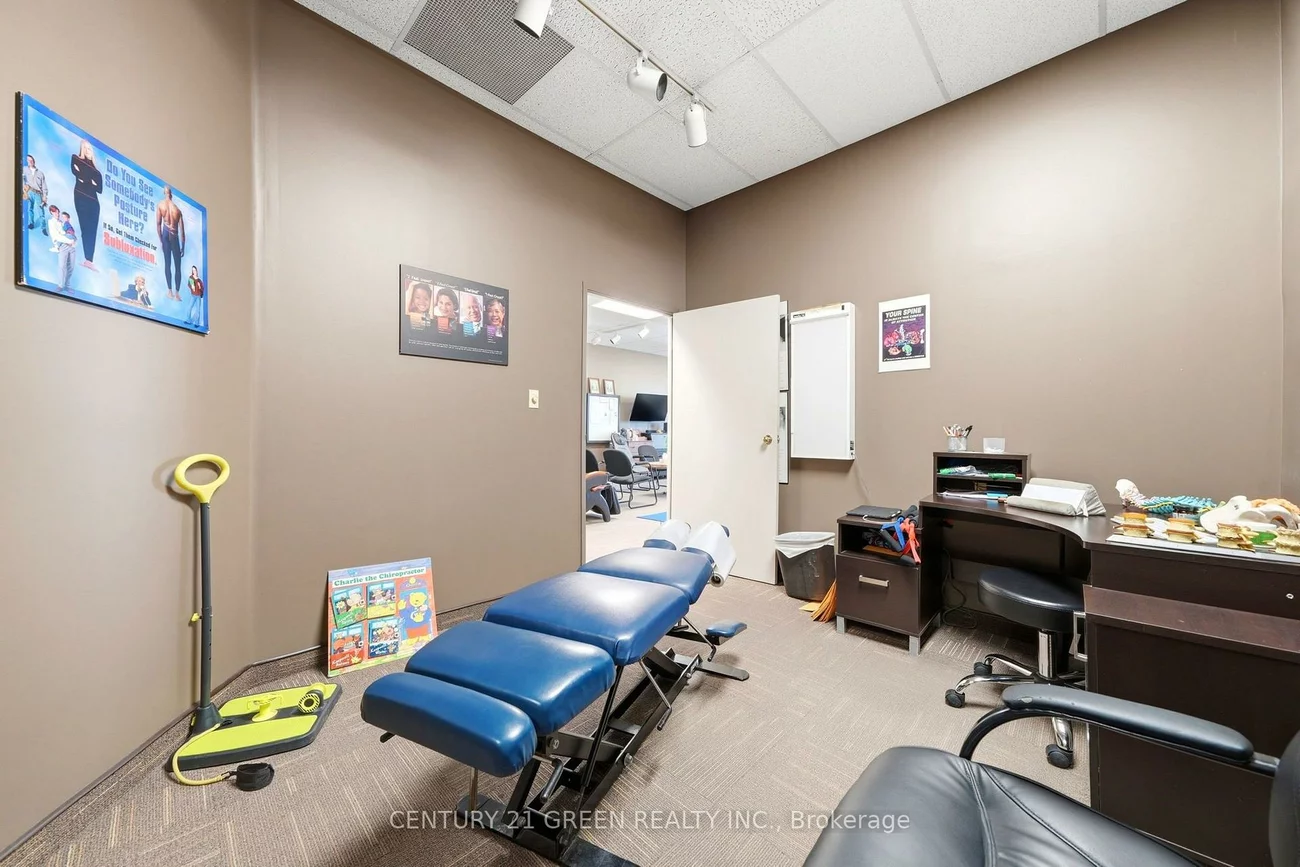 55, Cedar Pointe, 400 North, Barrie