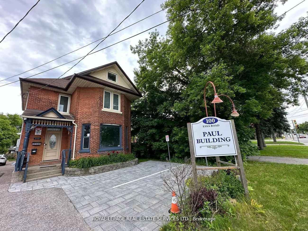 100, Essa, Allandale Centre, Barrie