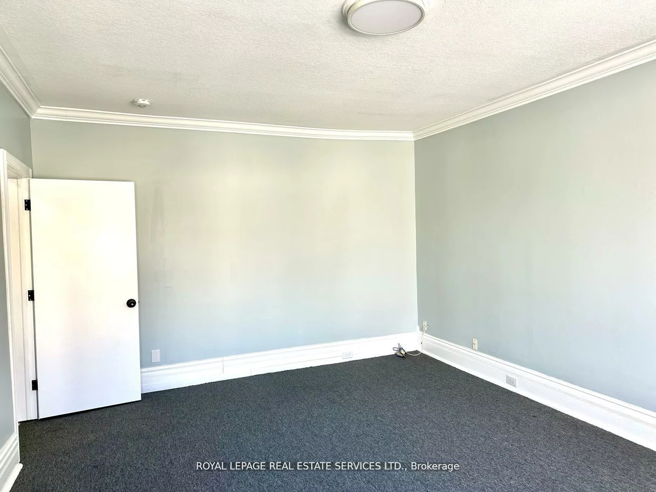 100, Essa, Allandale Centre, Barrie