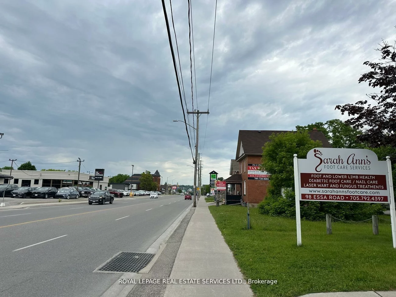 100, Essa, Allandale Centre, Barrie