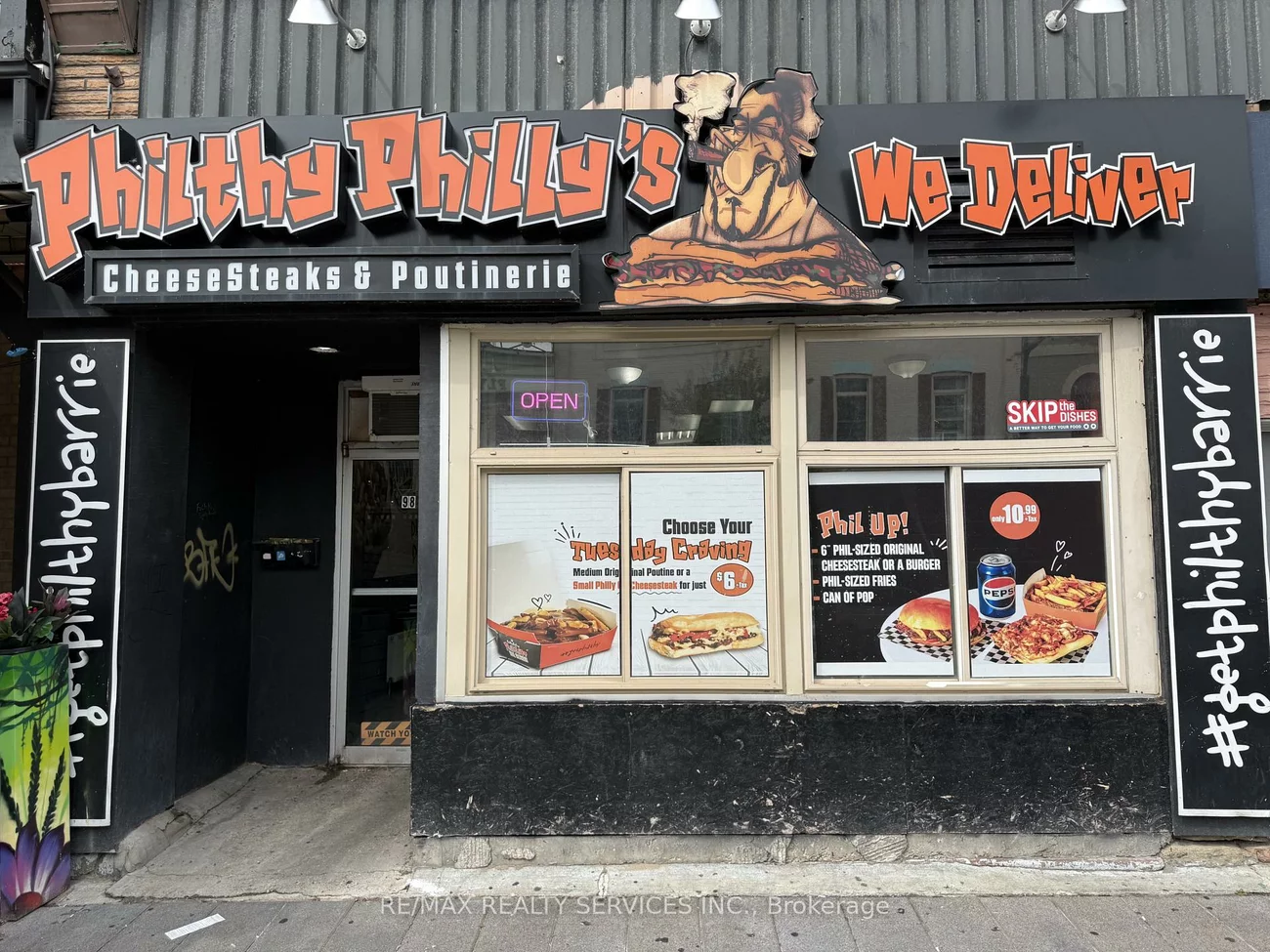 98, Dunlop, City Centre, Barrie