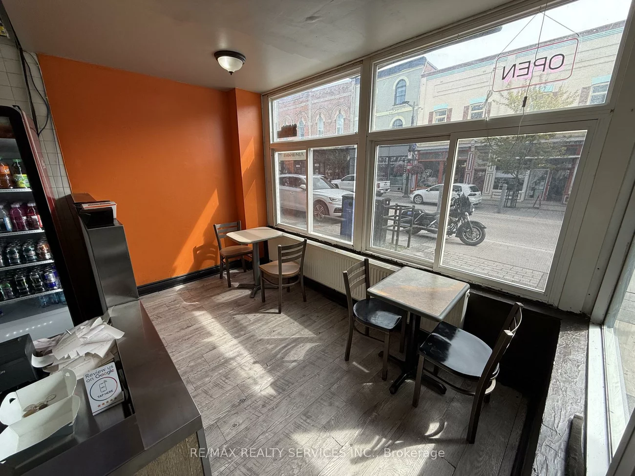 98, Dunlop, City Centre, Barrie