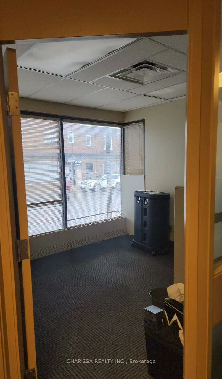 22, Clapperton, City Centre, Barrie