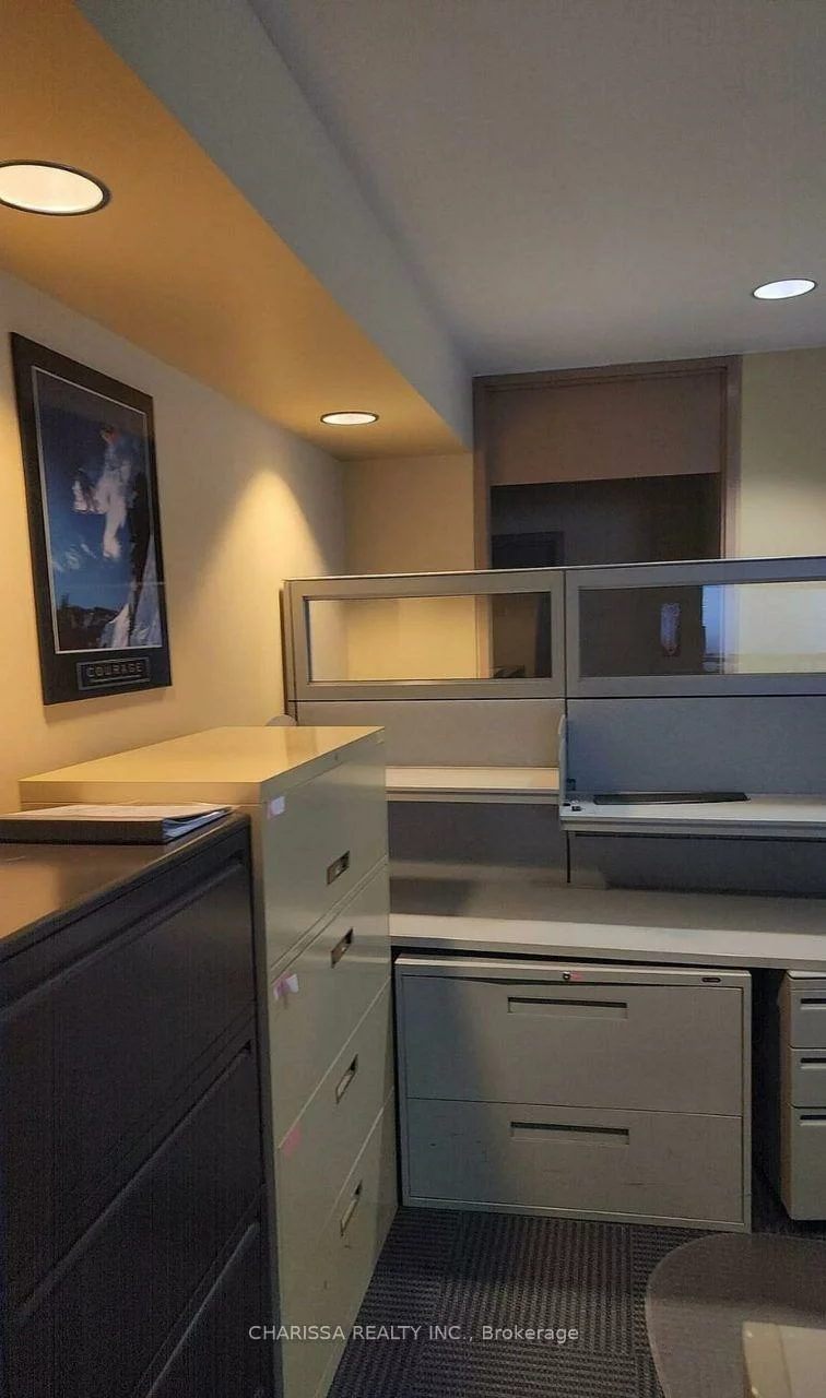 22, Clapperton, City Centre, Barrie