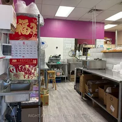 420, Leacock, Letitia Heights, Barrie