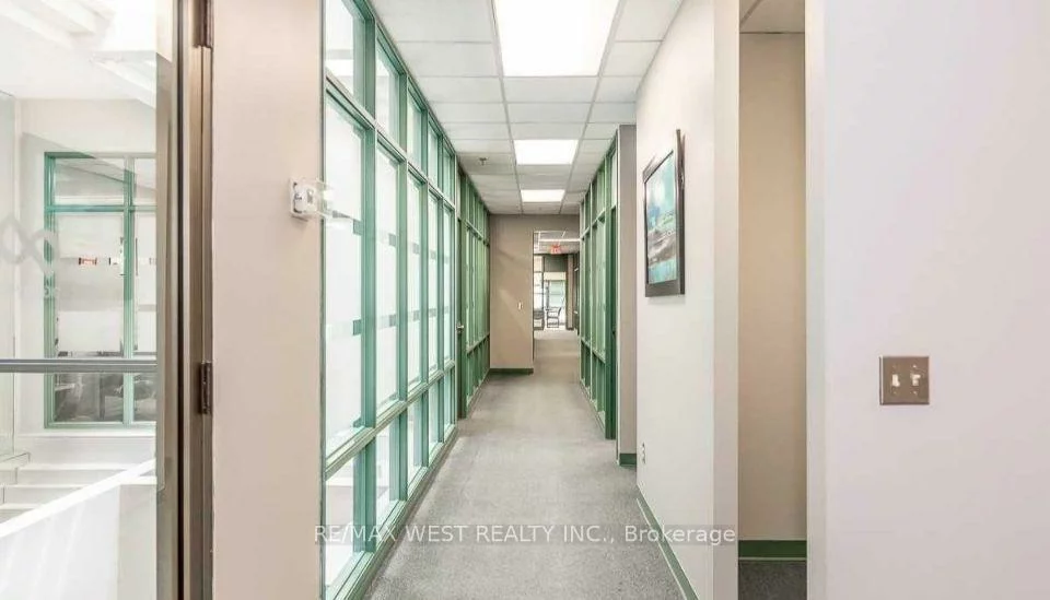 50, Dunlop, City Centre, Barrie