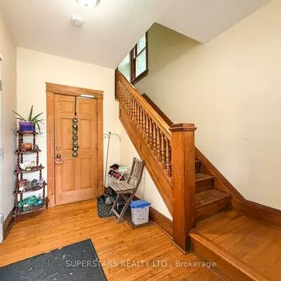 74, Toronto, City Centre, Barrie