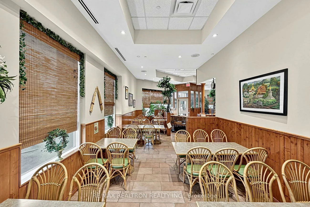 61, King, 400 West, Barrie