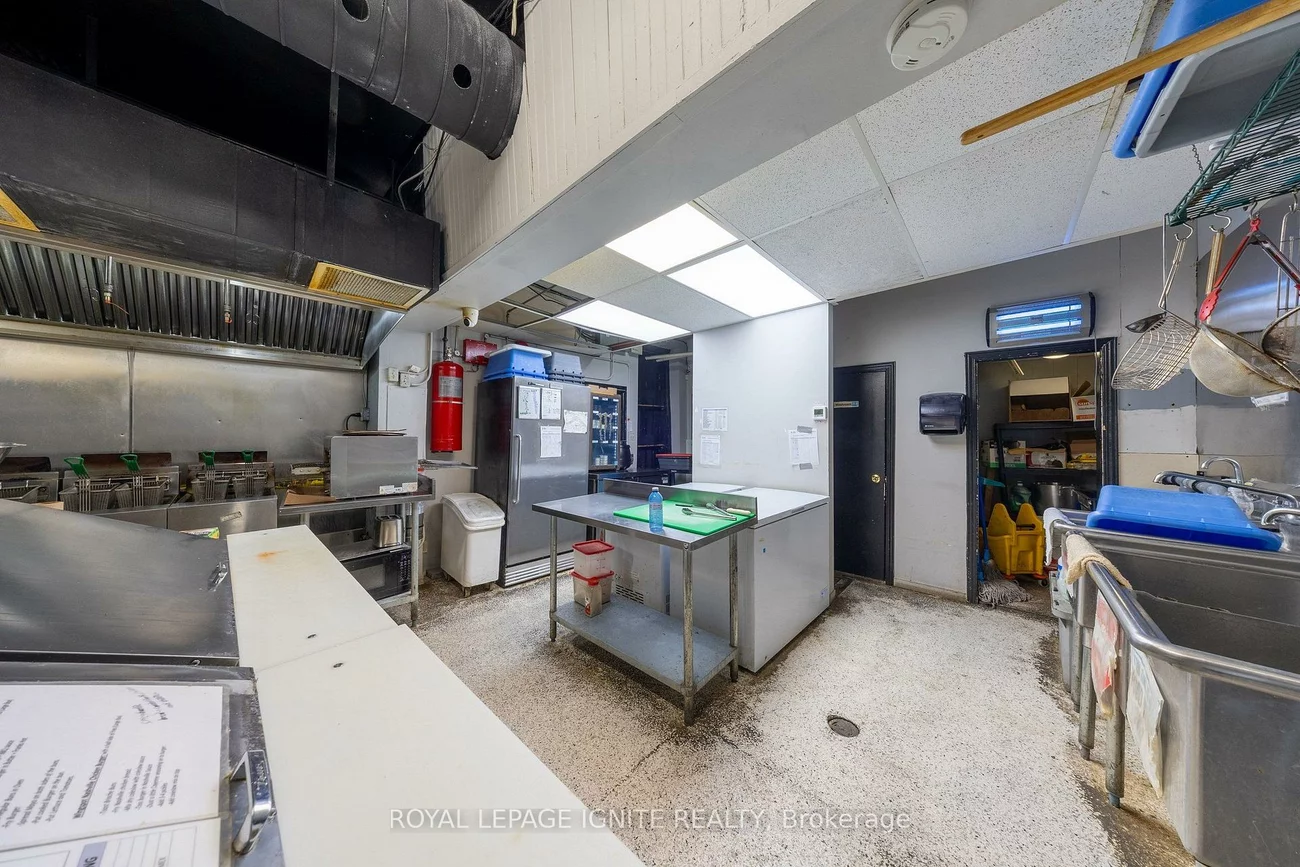 9, Clappterton, City Centre, Barrie