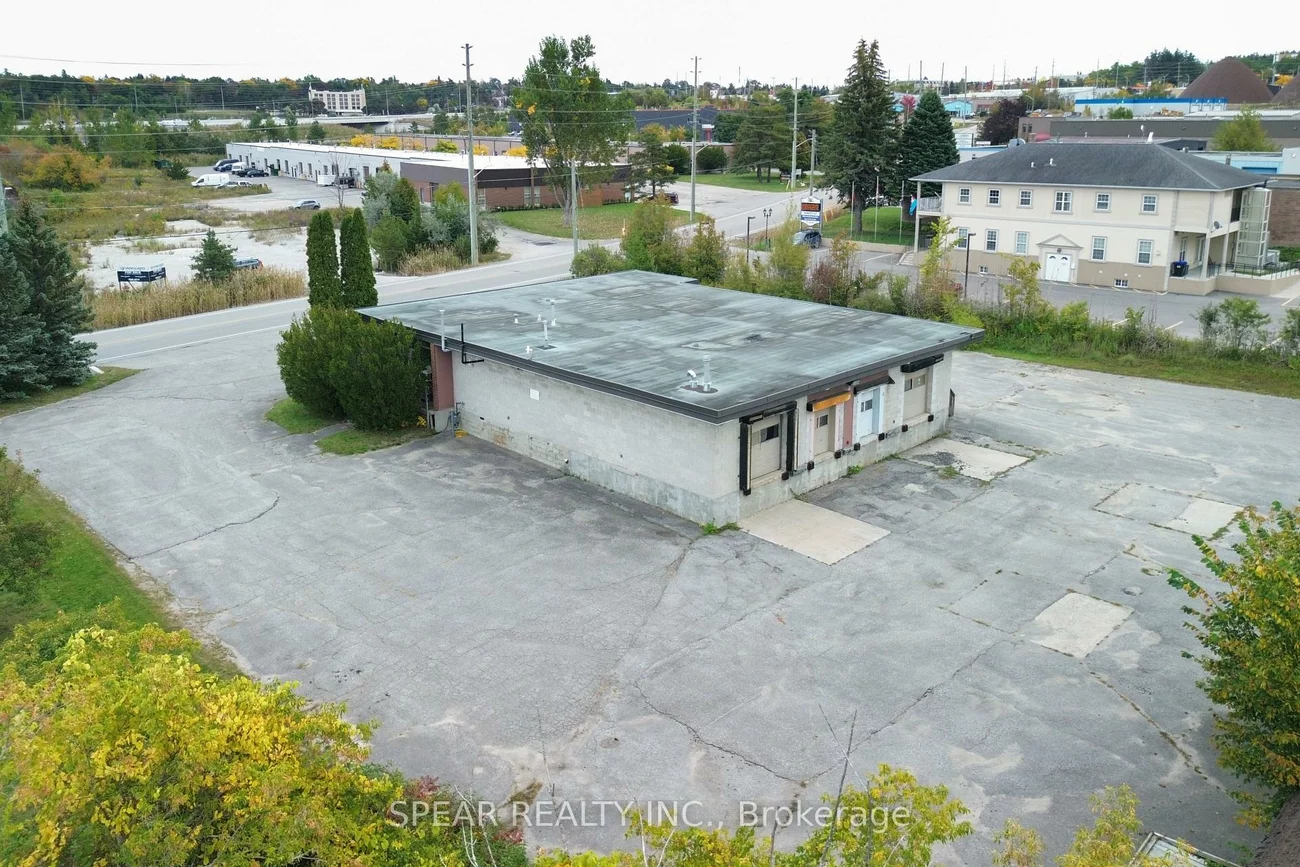 58, Morrow, 400 North, Barrie