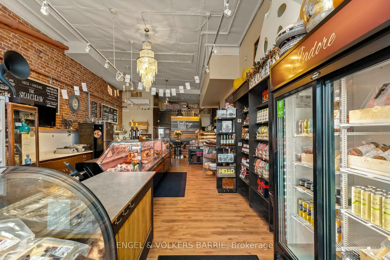 123, Dunlop, City Centre, Barrie