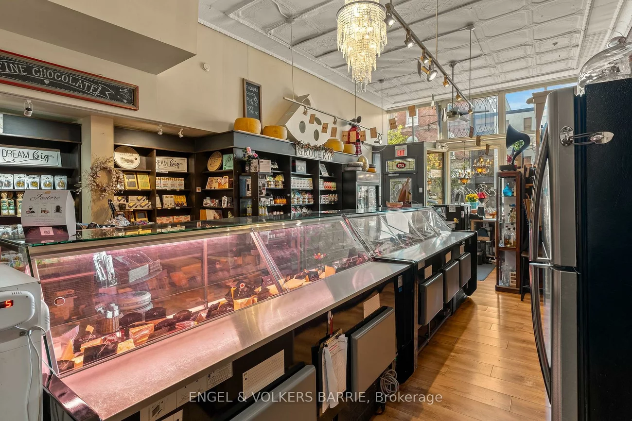 123, Dunlop, City Centre, Barrie