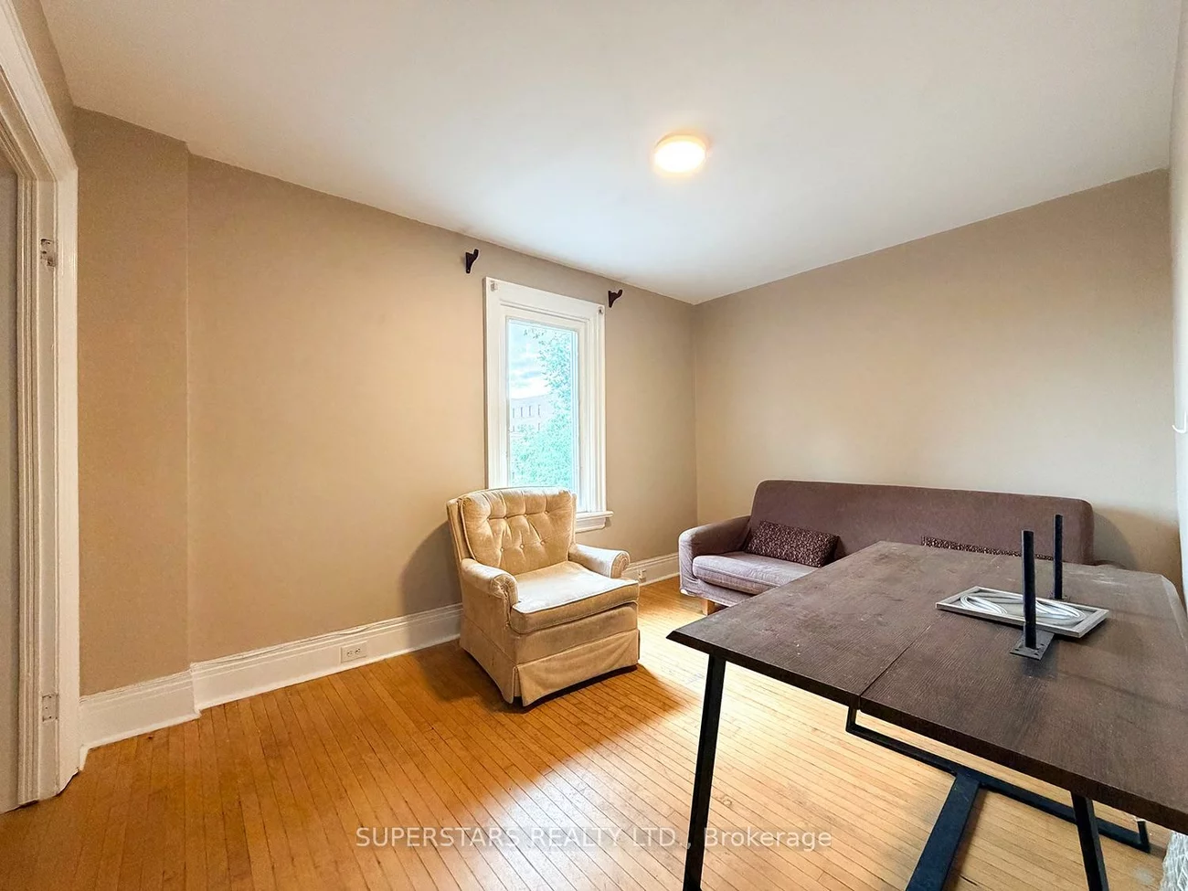 74, Toronto, City Centre, Barrie