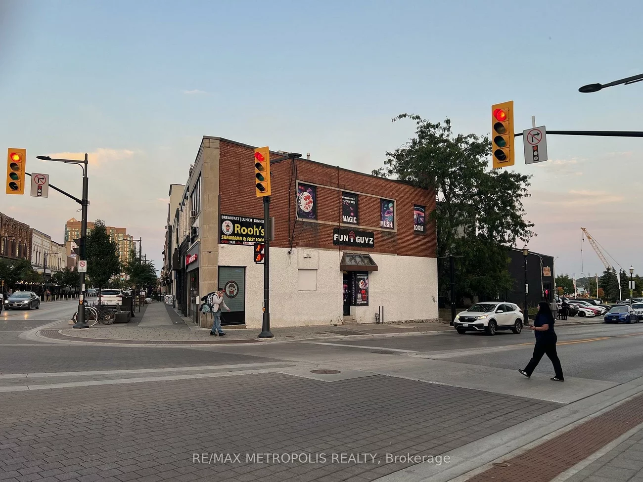 1, Dunlop St E, City Centre, Barrie