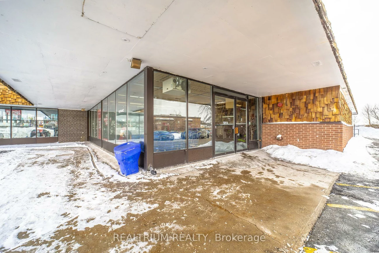 44, Bridge, Bradford, Bradford West Gwillimbury