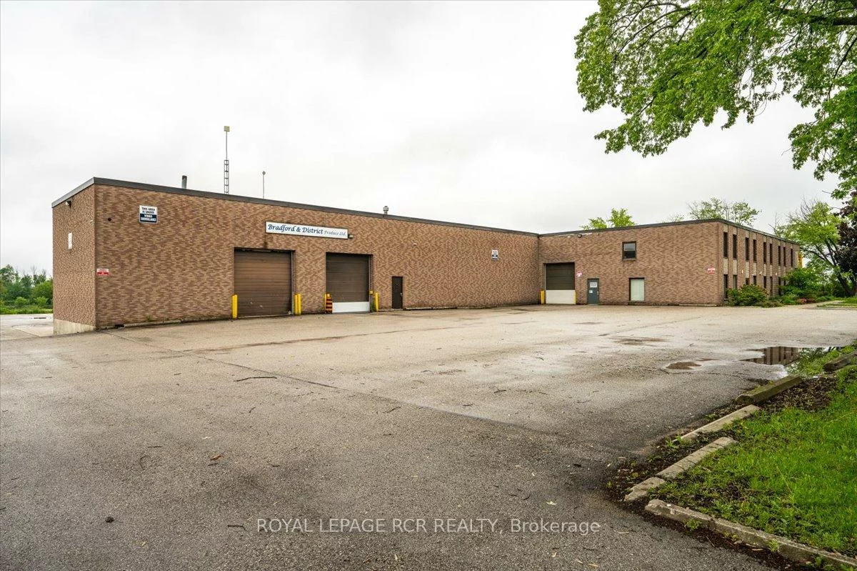 355, Dissette, Bradford, Bradford West Gwillimbury
