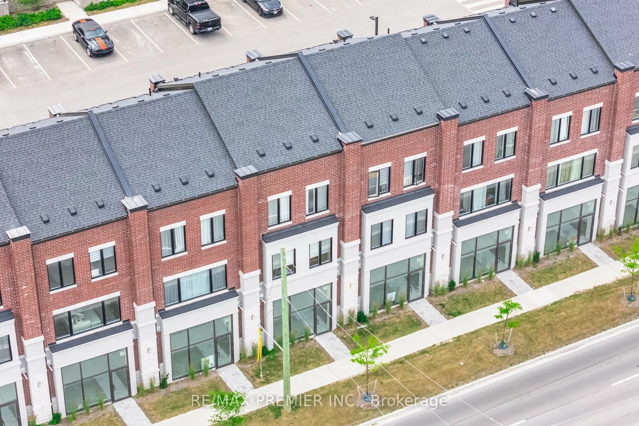 200, Dissette, Bradford, Bradford West Gwillimbury