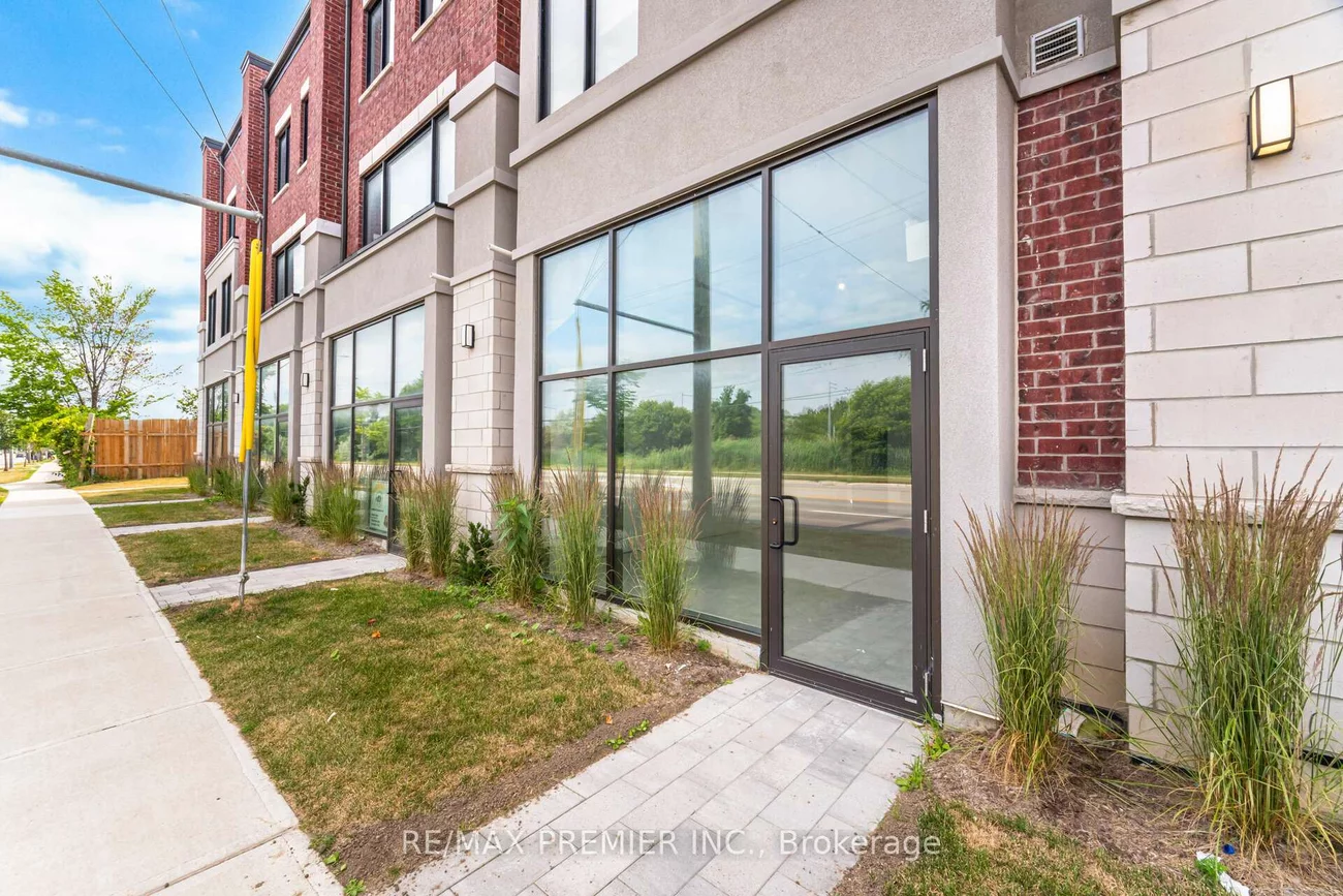 200, Dissette, Bradford, Bradford West Gwillimbury