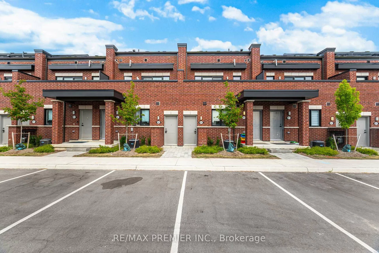 200, Dissette, Bradford, Bradford West Gwillimbury