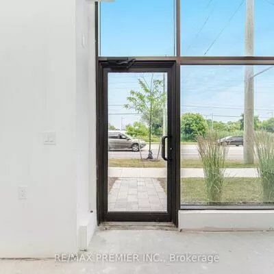 200, Dissette, Bradford, Bradford West Gwillimbury