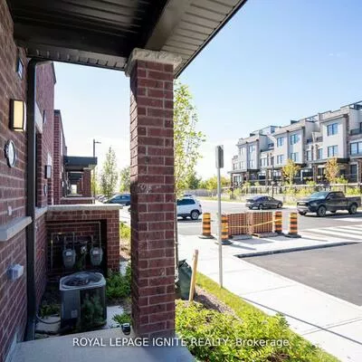 220, Dissette, Bradford, Bradford West Gwillimbury